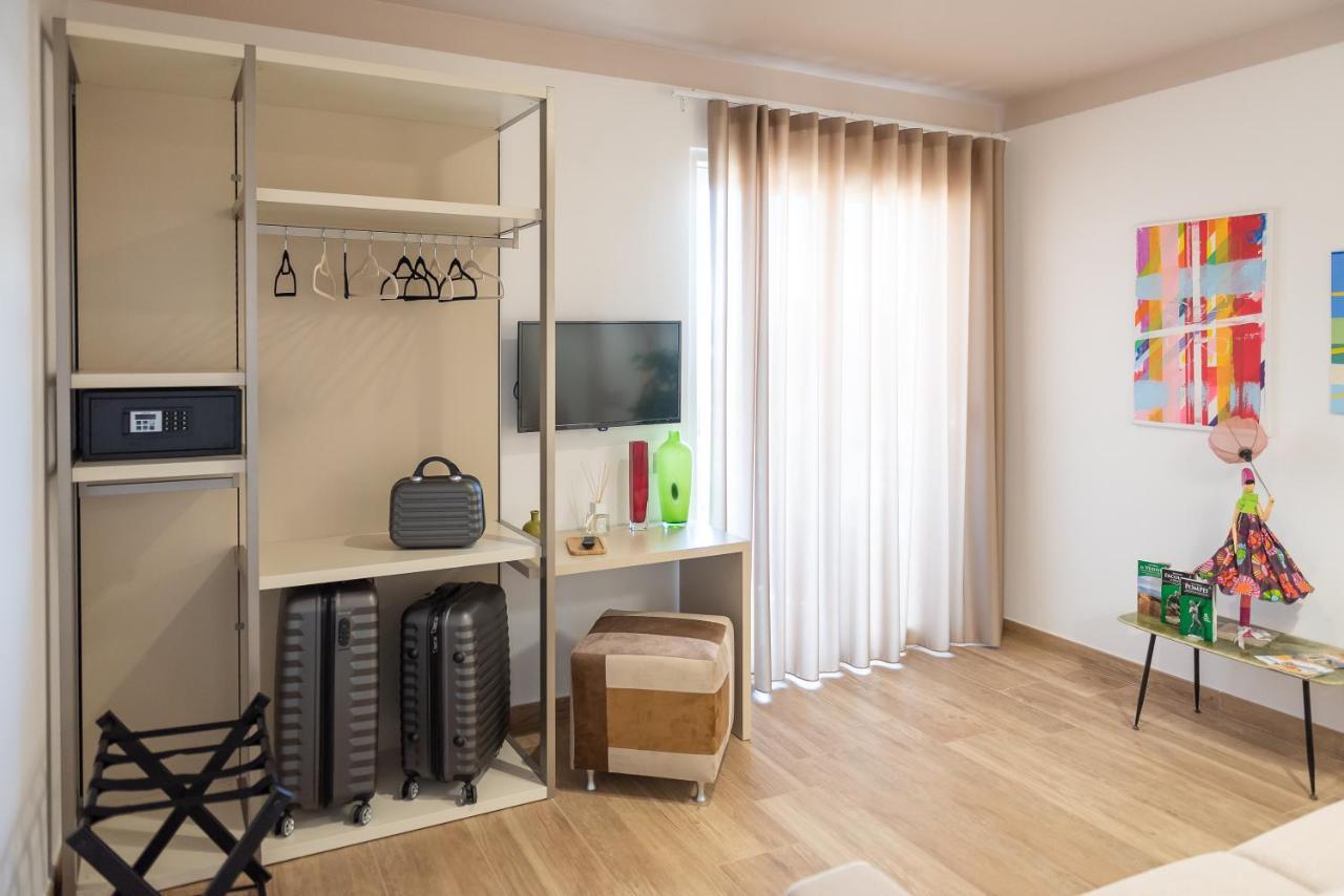 Vemaga Luxury Stay - Pompei City Center Екстер'єр фото